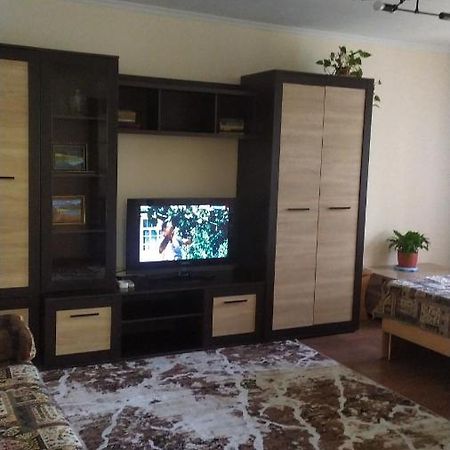 Квартира на Айманова,уг.Тимирязева Алма Ата Екстериор снимка