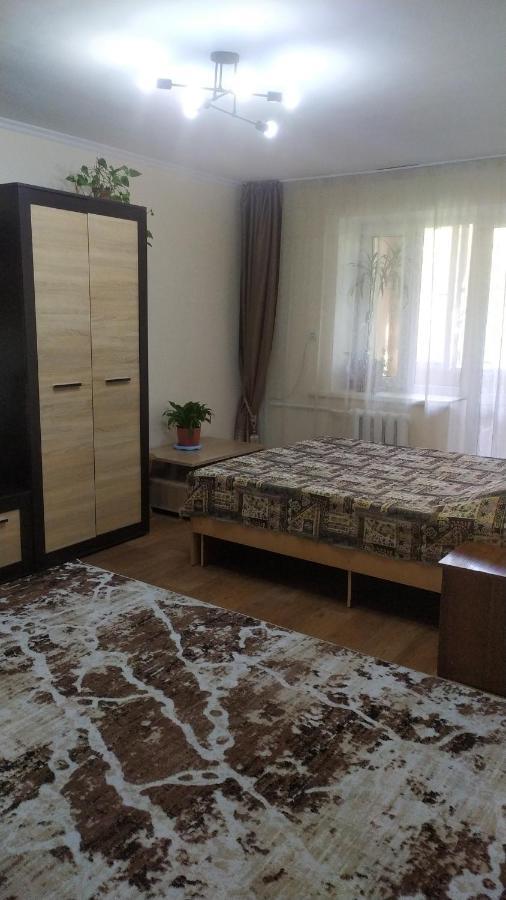 Квартира на Айманова,уг.Тимирязева Алма Ата Екстериор снимка